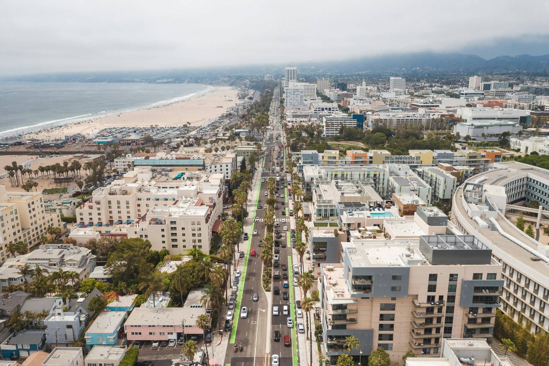 View on an urban area in Santa Monica with the beach in the background